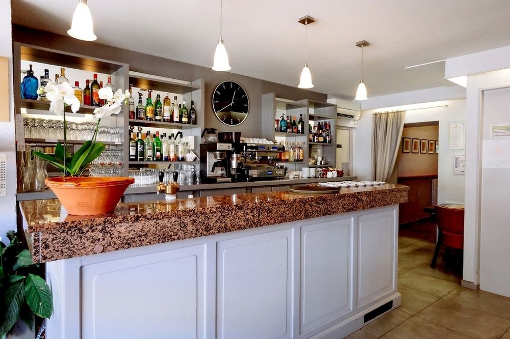 Hotel Restaurant Du Lauragais Logis De France Villefranche-de-Lauragais Eksteriør bilde